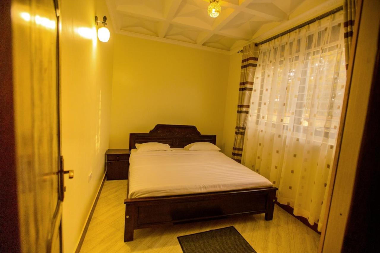 Kampala Suburbs Apartment Exterior photo