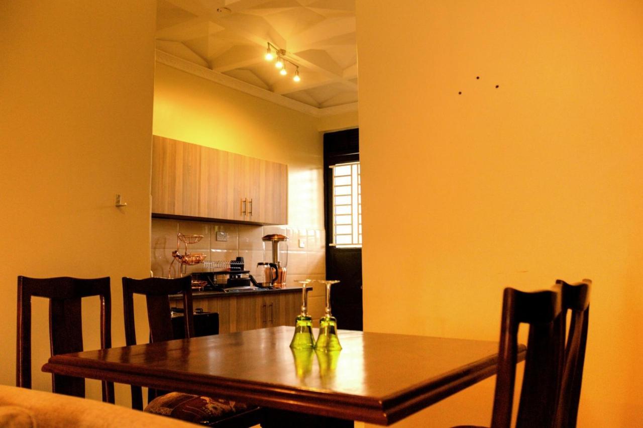 Kampala Suburbs Apartment Exterior photo