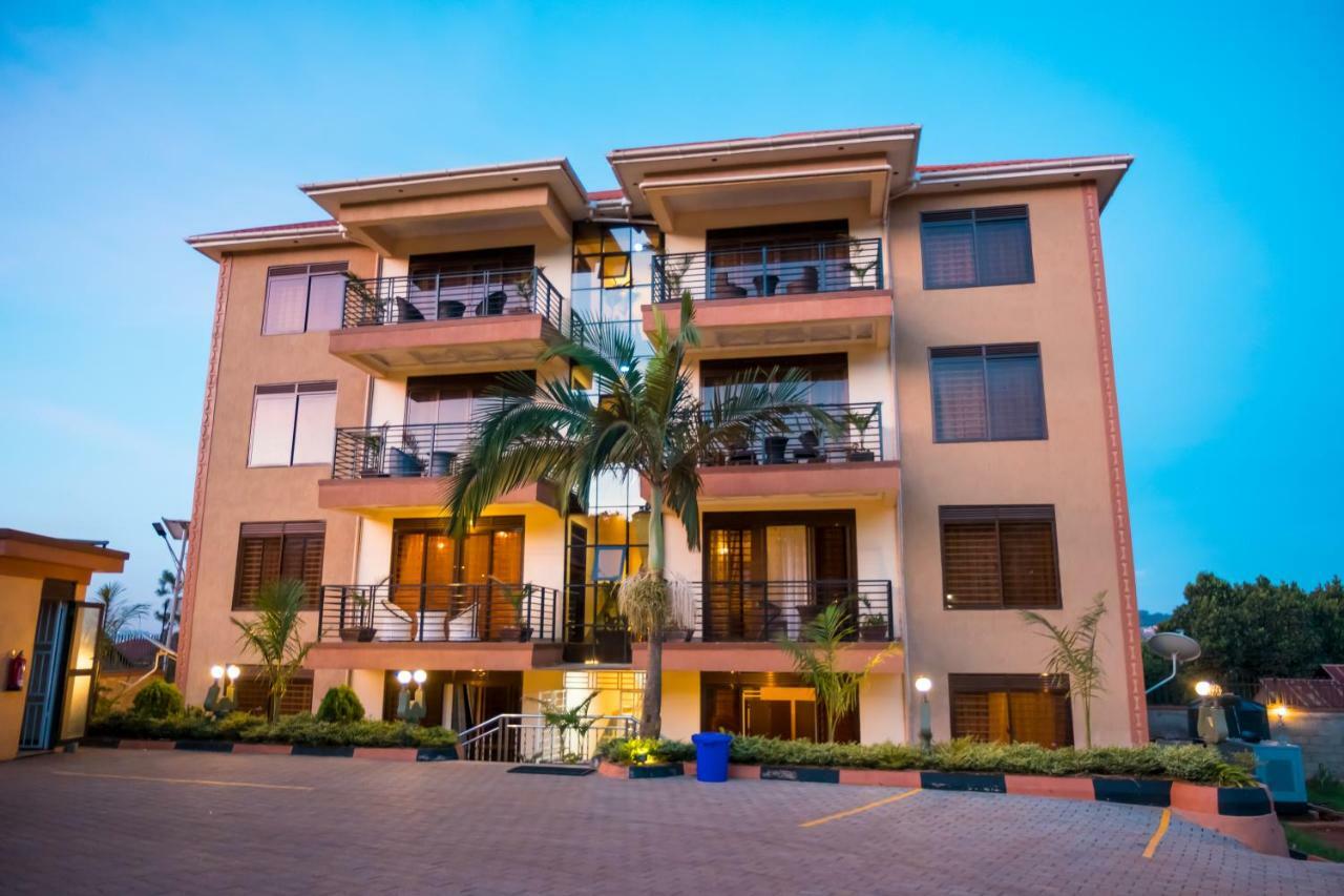Kampala Suburbs Apartment Exterior photo
