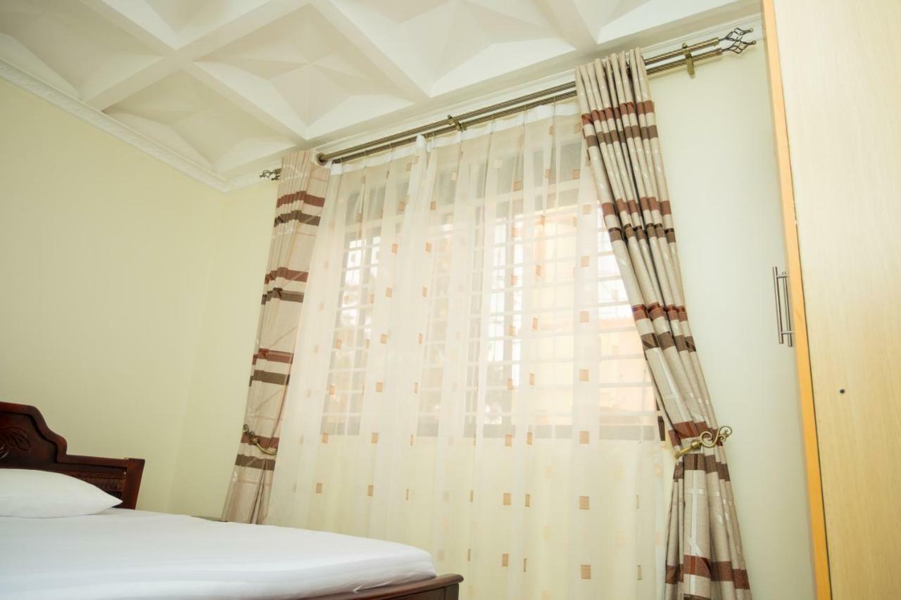 Kampala Suburbs Apartment Exterior photo